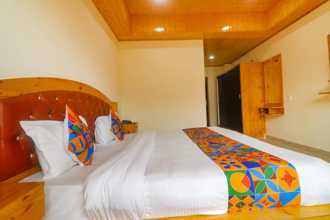 מנאלי Fabhotel Castle Rock מראה חיצוני תמונה