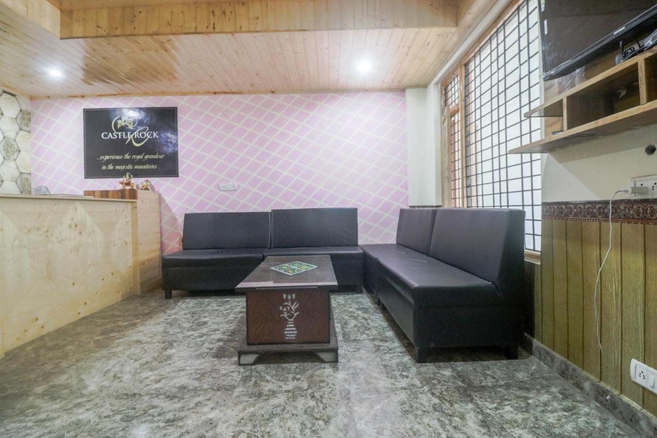 מנאלי Fabhotel Castle Rock מראה חיצוני תמונה
