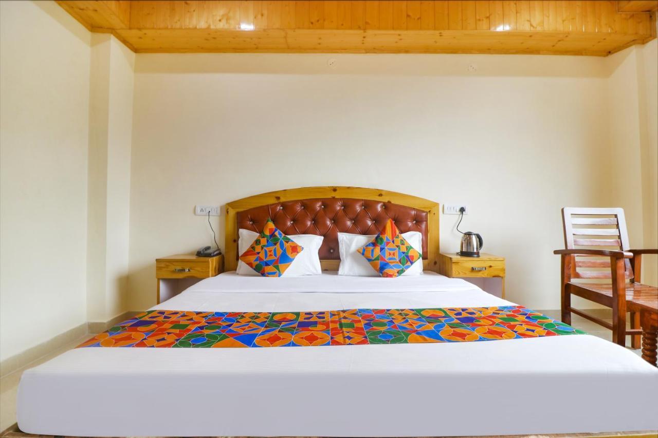 מנאלי Fabhotel Castle Rock מראה חיצוני תמונה